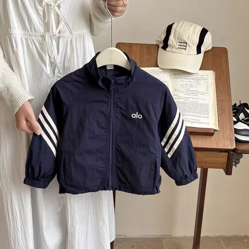 【90-140cm】今季おすすめ デイリー使いに最適 コーデしやすい カジュアル 二色選べる アウター