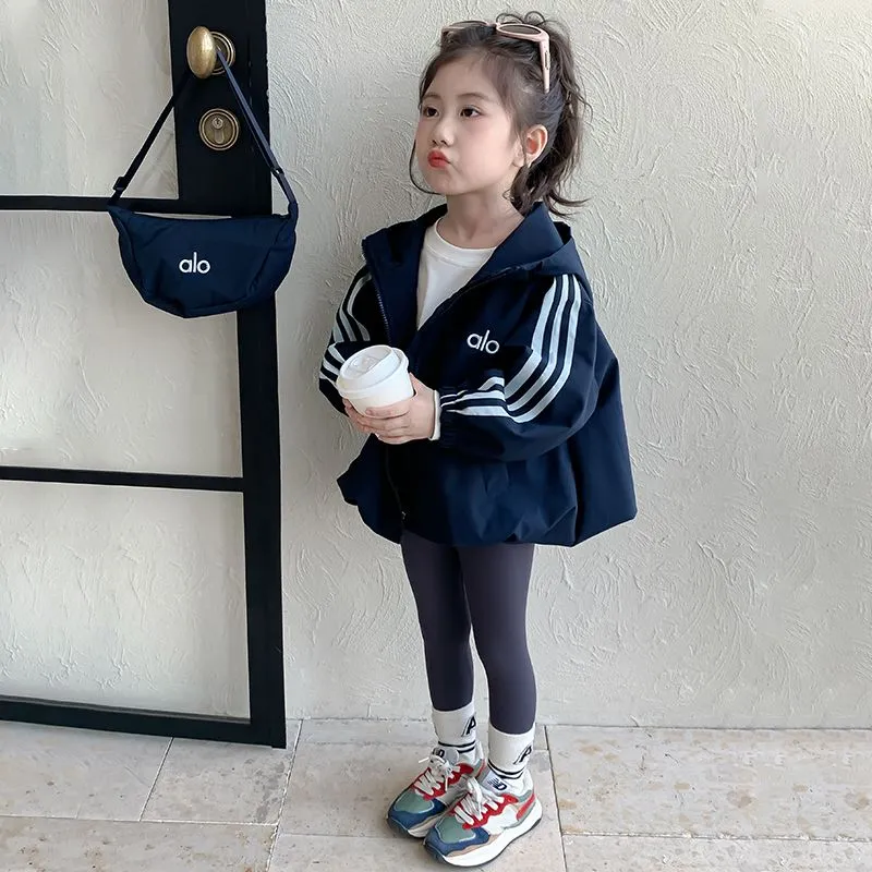 【100-140cm】やさしい色合い おしゃれキッズ コーデしやすい カジュアル 合わせやすい 女の子 アウター