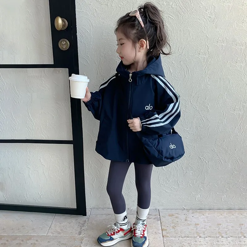 【100-140cm】やさしい色合い おしゃれキッズ コーデしやすい カジュアル 合わせやすい 女の子 アウター