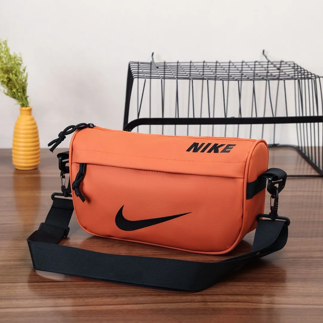 落ち着きある雰囲気 やさしい印象 開閉しやすい 長時間使用も快適 日常使い バッグ