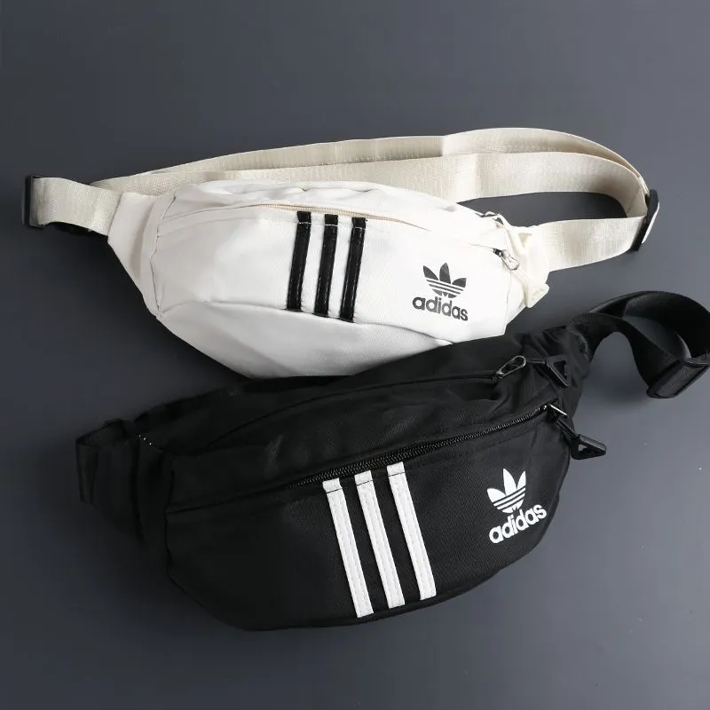 上質感ただよう 都会感演出する 穏やかな印象 斜め掛け仕様 軽量設計 バッグ