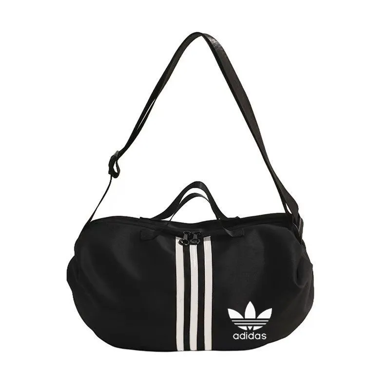 上品な佇まいプラスする 日常使いにちょうどいい 整理しやすい構造 バッグ