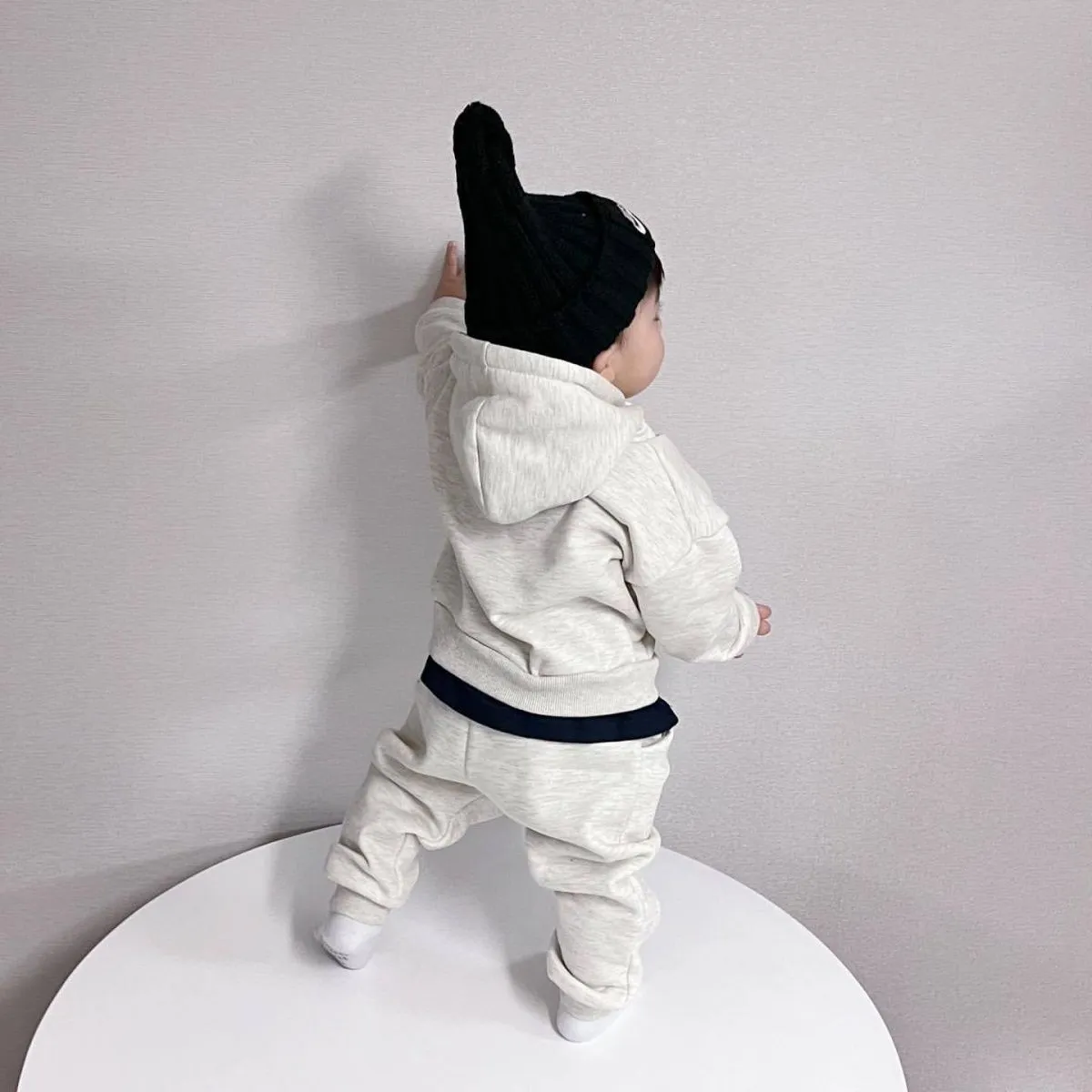 【73-120cm】カジュアルかわいい 今季大注目 やさしい印象 シンプル 合わせやすい パーカー+パンツ セットアップ