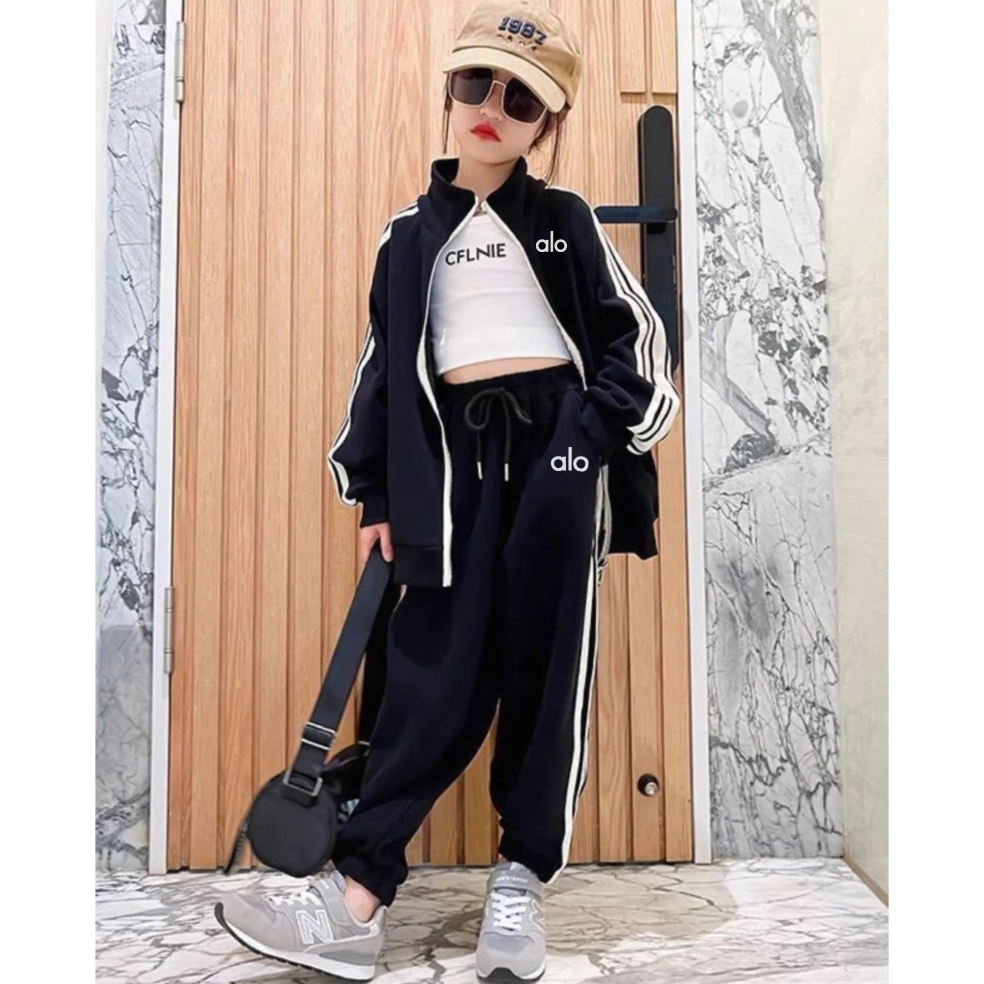 【120-170cm】目を奪われる よく売れる デイリーに大活躍 カジュアル 女の子 アウター+パンツ セットアップ