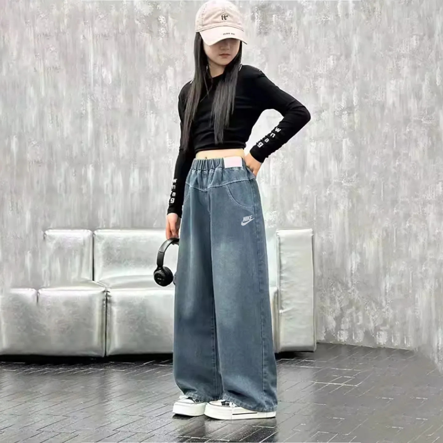 【120-170cm】おしゃれキッズ必見 爆売れ中 カジュアル 履きやすい 女の子 デニムパンツ