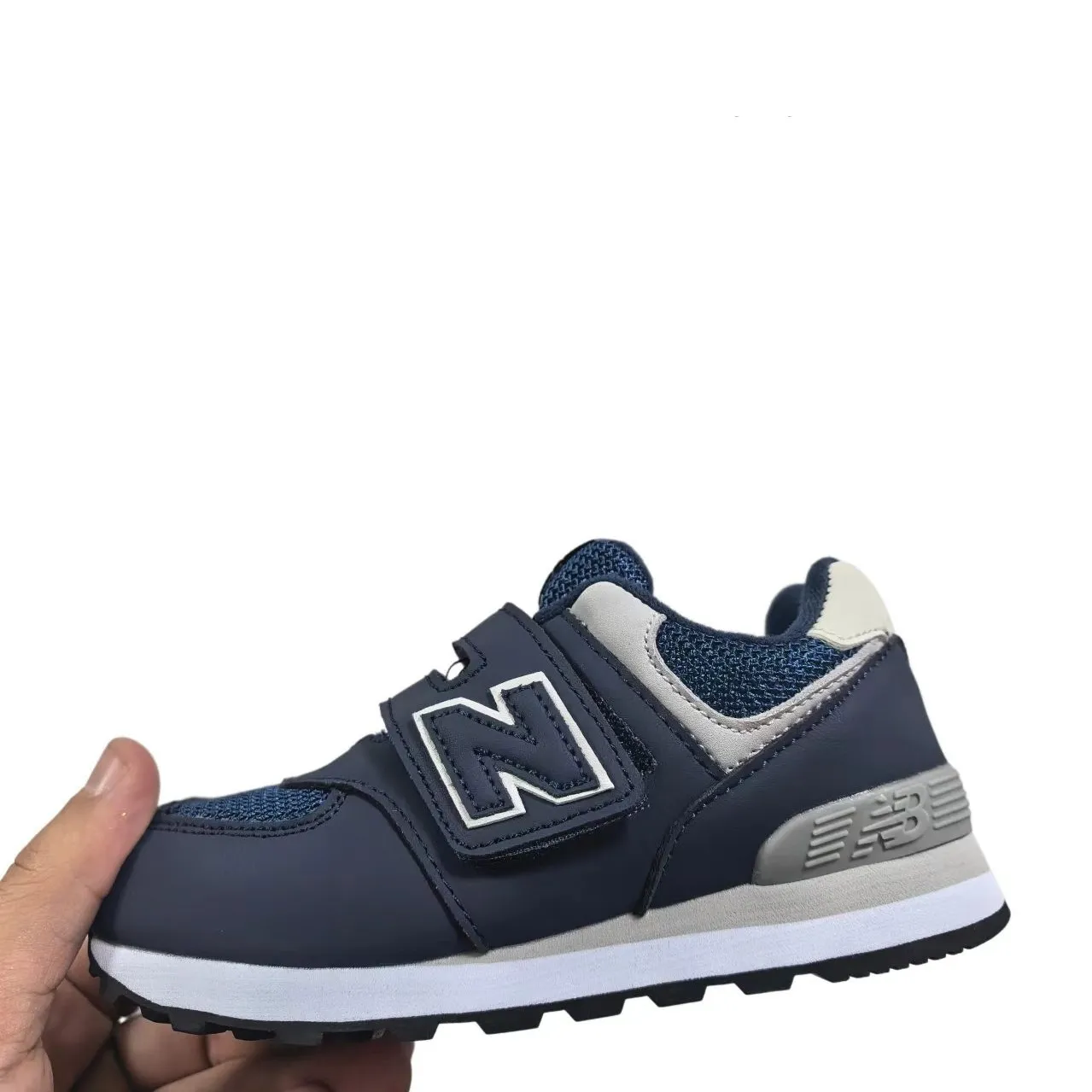 【26-37】足裏にフィットする 存在感抜群 スタイリッシュ カジュアル 多色選べる 動きやすい スニーカー