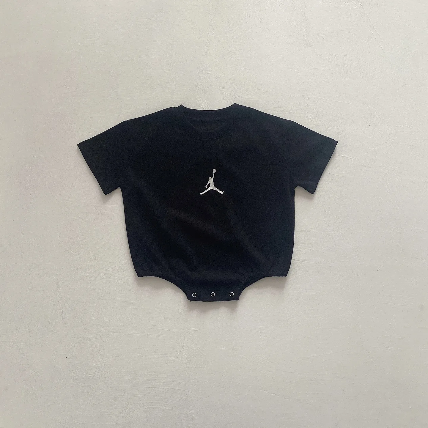 【66-90cm】デイリーにぴったり 大人気 シンプル 着心地抜群 ベビー 半袖 ロンパース