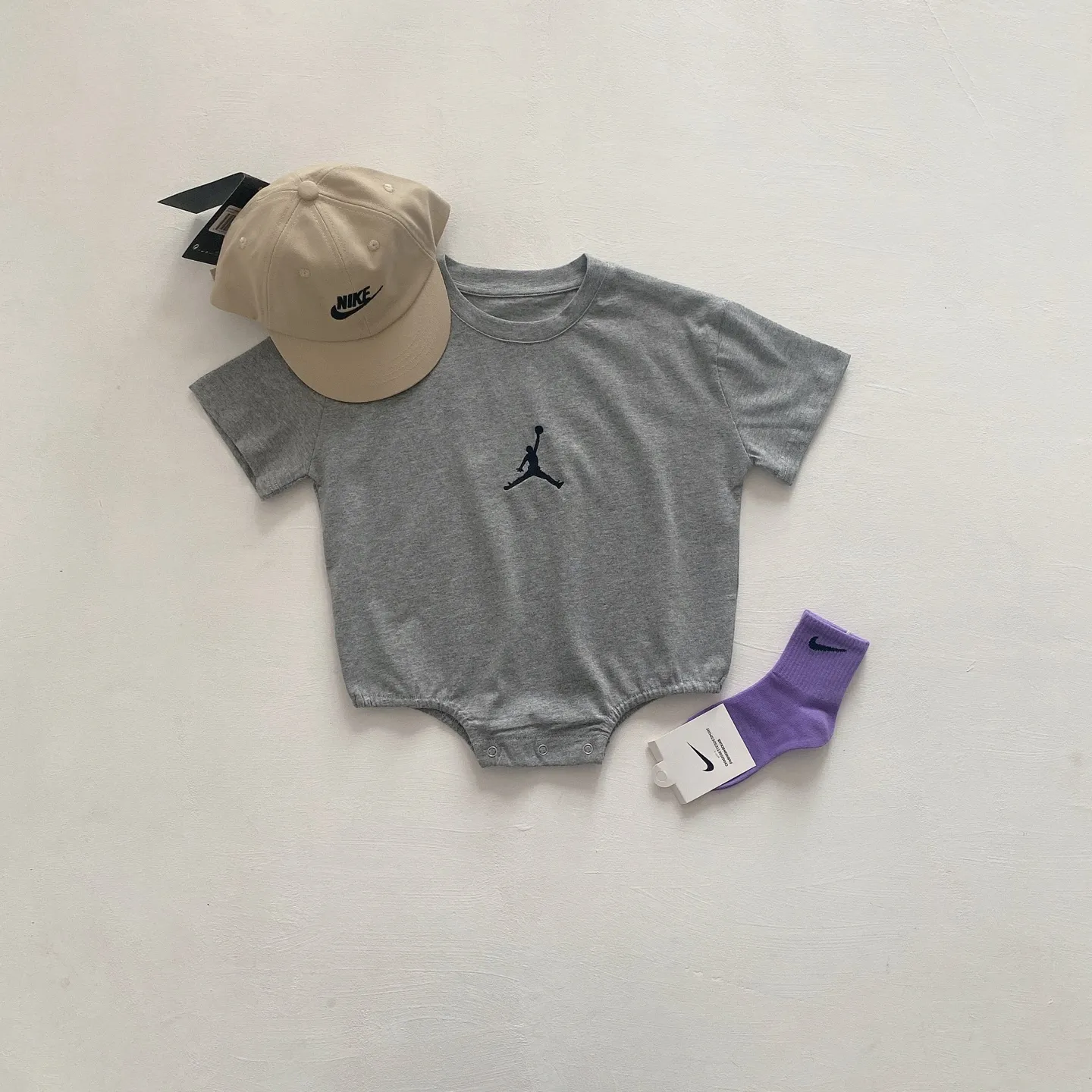 【66-90cm】デイリーにぴったり 大人気 シンプル 着心地抜群 ベビー 半袖 ロンパース