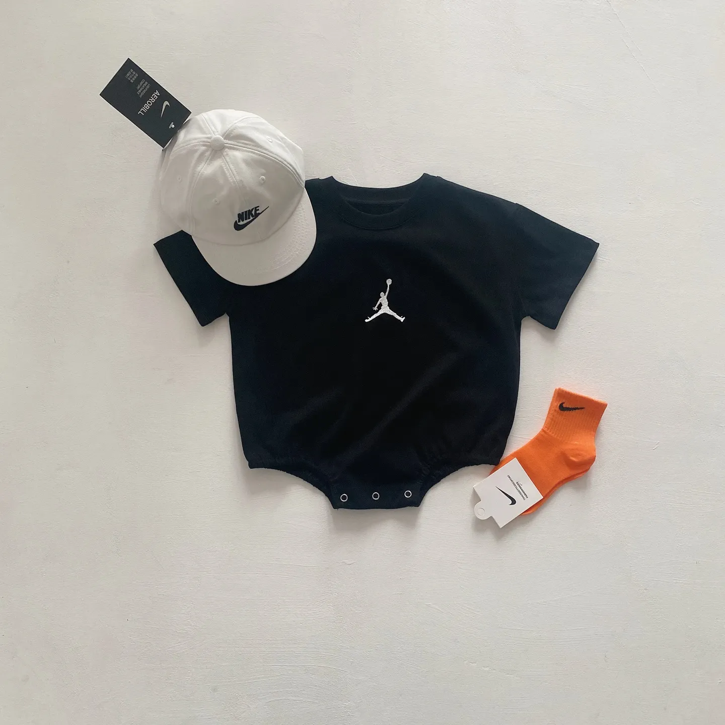 【66-90cm】デイリーにぴったり 大人気 シンプル 着心地抜群 ベビー 半袖 ロンパース