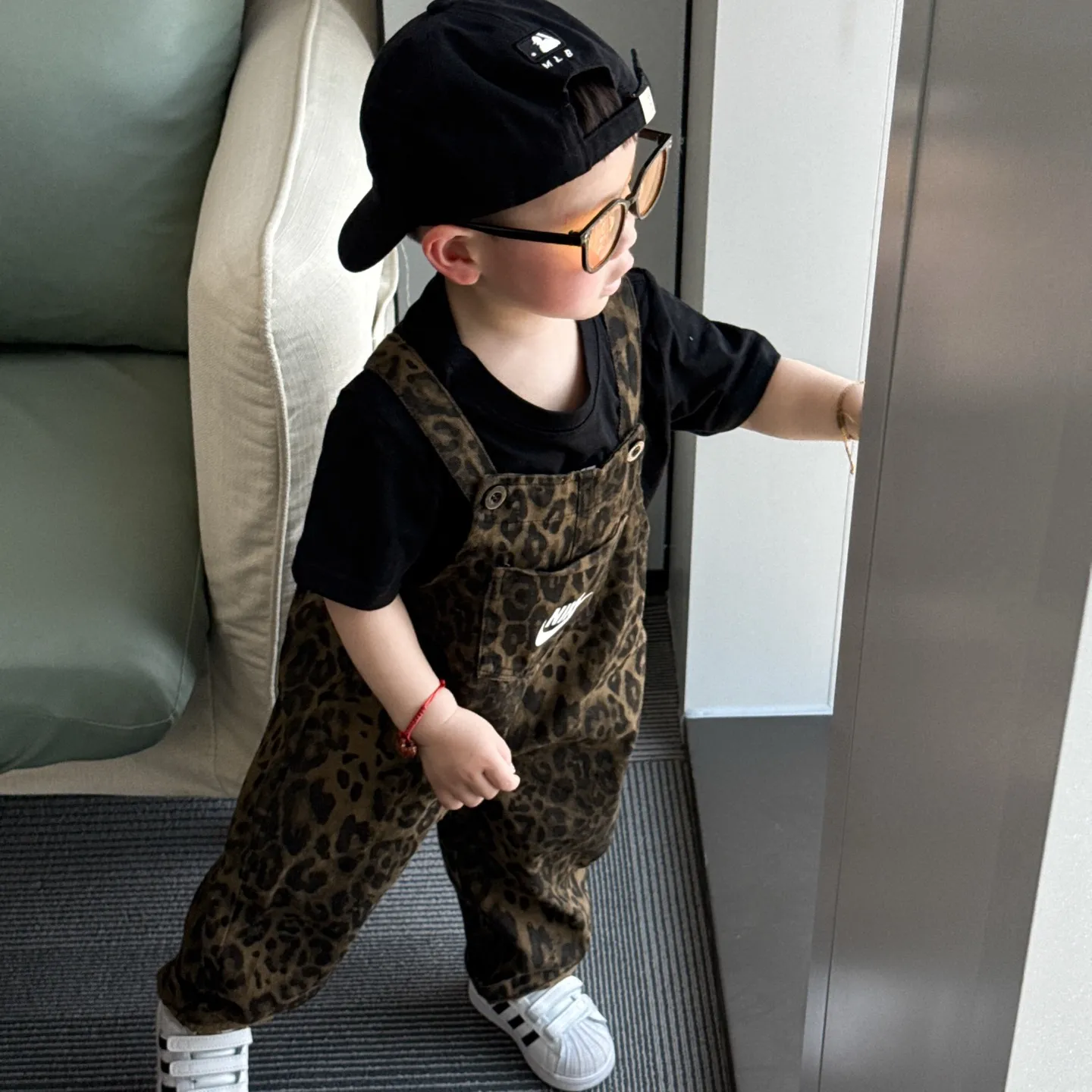 【80-120cm】コーデしやすい 存在感抜群 トレンドライク カジュアル 履きやすい 合わせやすい サロペット