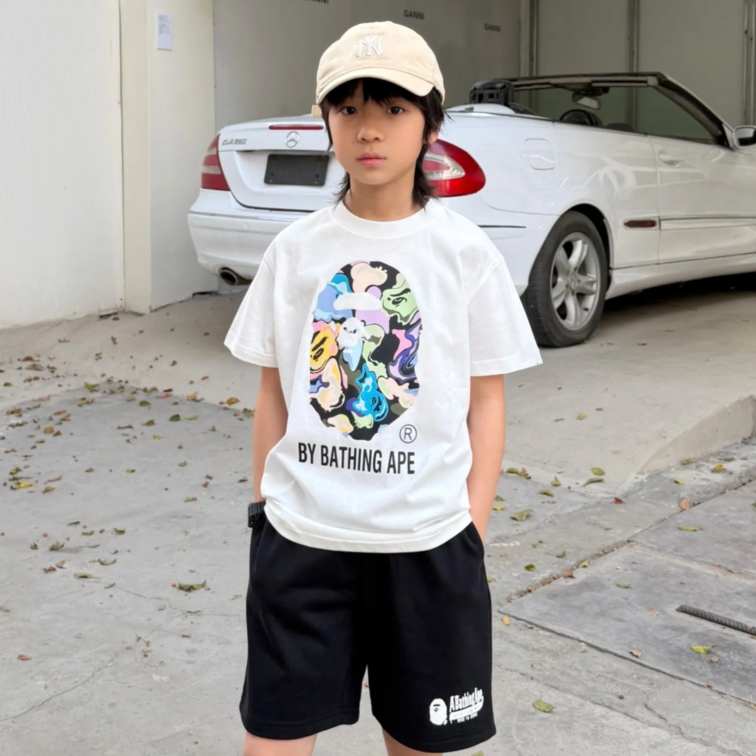 【90-160cm】おしゃれキッズ コーデしやすい 1枚で決まる カジュアル 二色選べる 半袖 Tシャツ