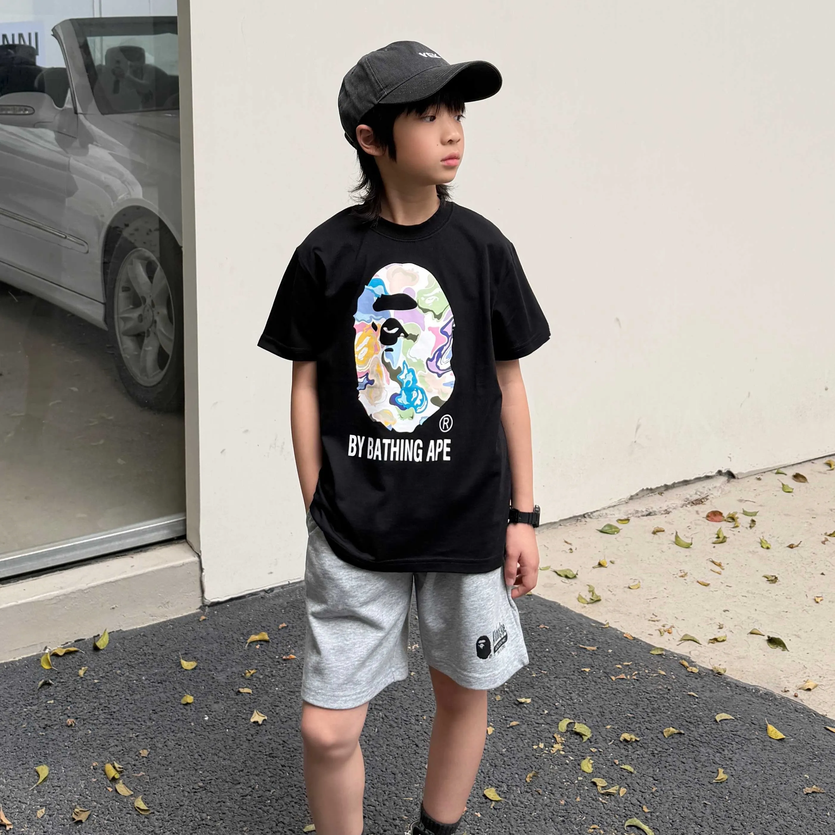 【90-160cm】おしゃれキッズ コーデしやすい 1枚で決まる カジュアル 二色選べる 半袖 Tシャツ