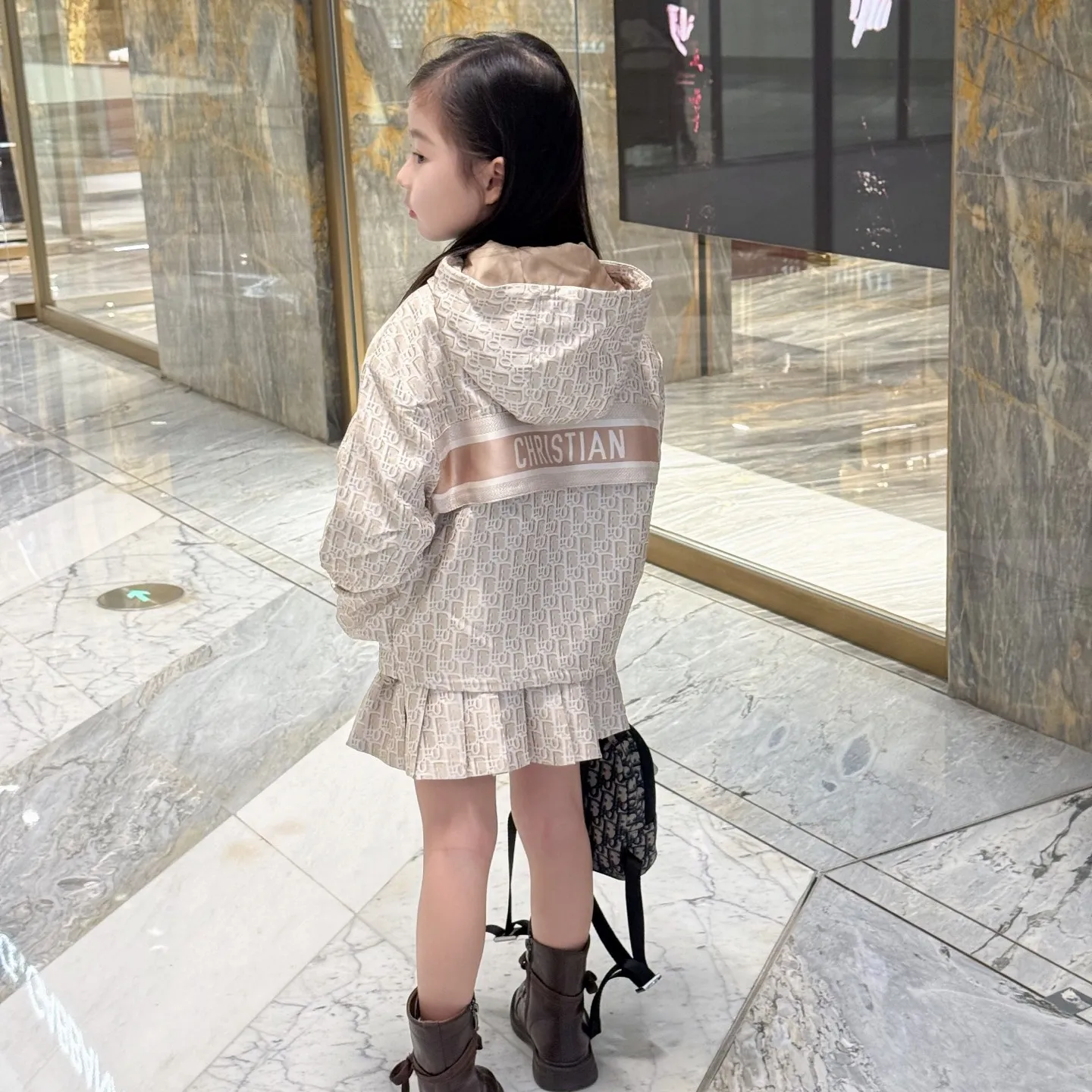 【100-160cm】楽しく着られる 韓国風キッズ トレンド感あり カジュアル 合わせやすい アウター スカート