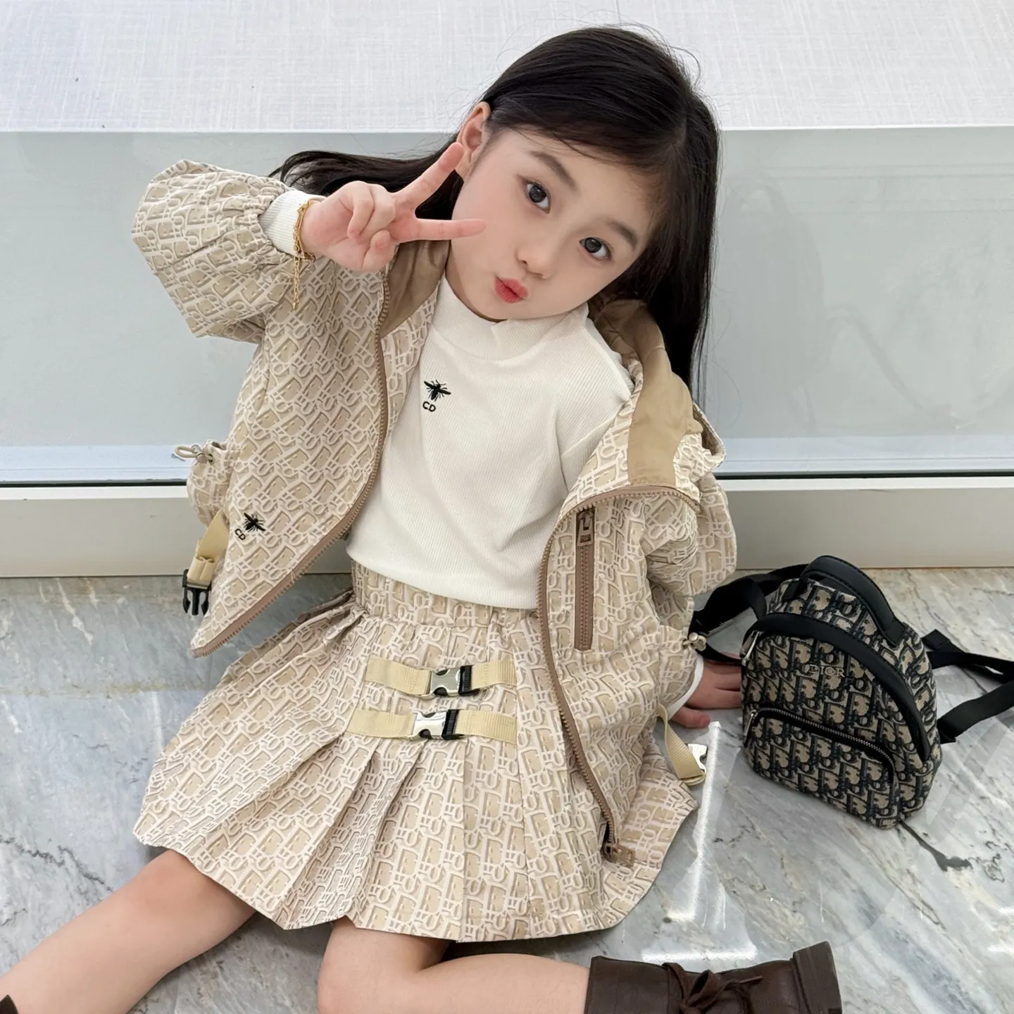 【100-160cm】楽しく着られる 韓国風キッズ トレンド感あり カジュアル 合わせやすい アウター スカート