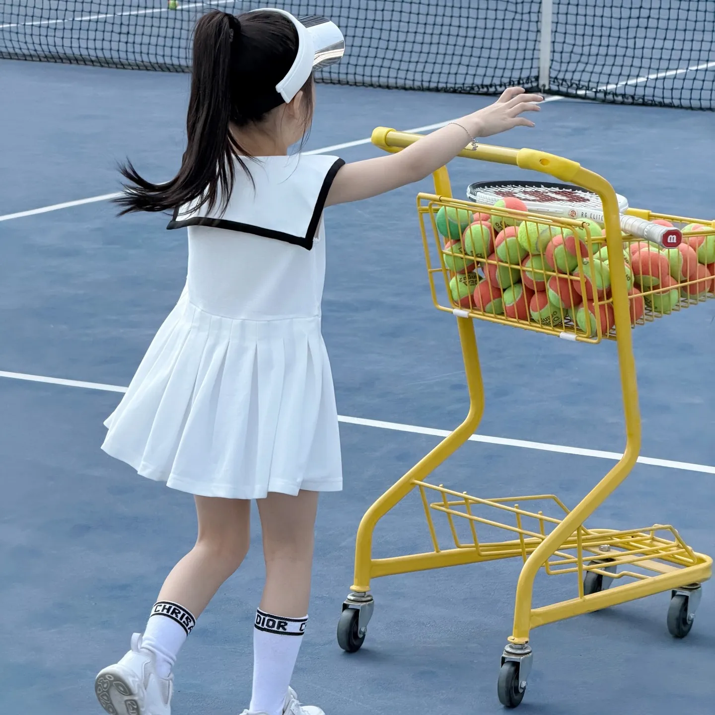 【100-160cm】子どもらしい 元気いっぱい すっきりしたデザイン 着せやすい 女の子 ワンピース