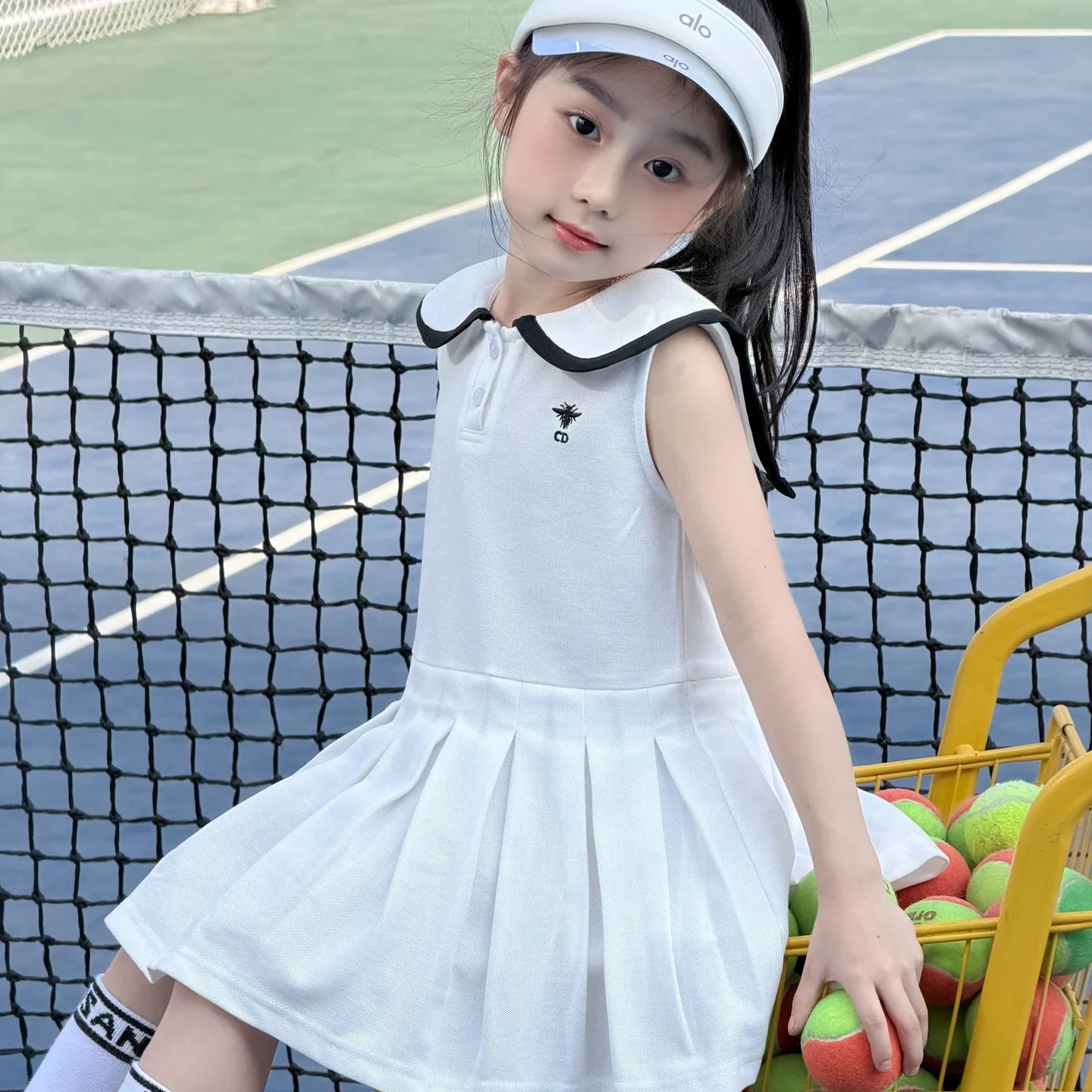 【100-160cm】子どもらしい 元気いっぱい すっきりしたデザイン 着せやすい 女の子 ワンピース