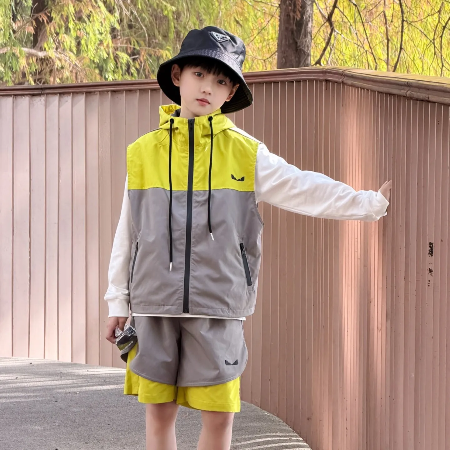 【100-160cm】おしゃれキッズ トレンド感あり コーデしやすい 合わせやすい ベスト ショートパンツ