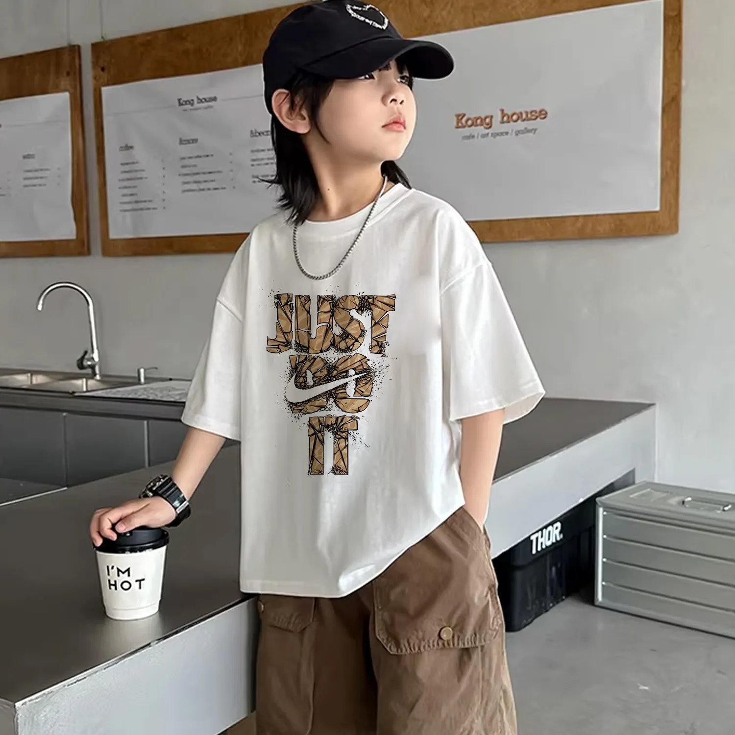 【90-160cm】愛されデザイントレンド感満載 キッズらしい カジュアル 合わせやすい 半袖 Tシャツ