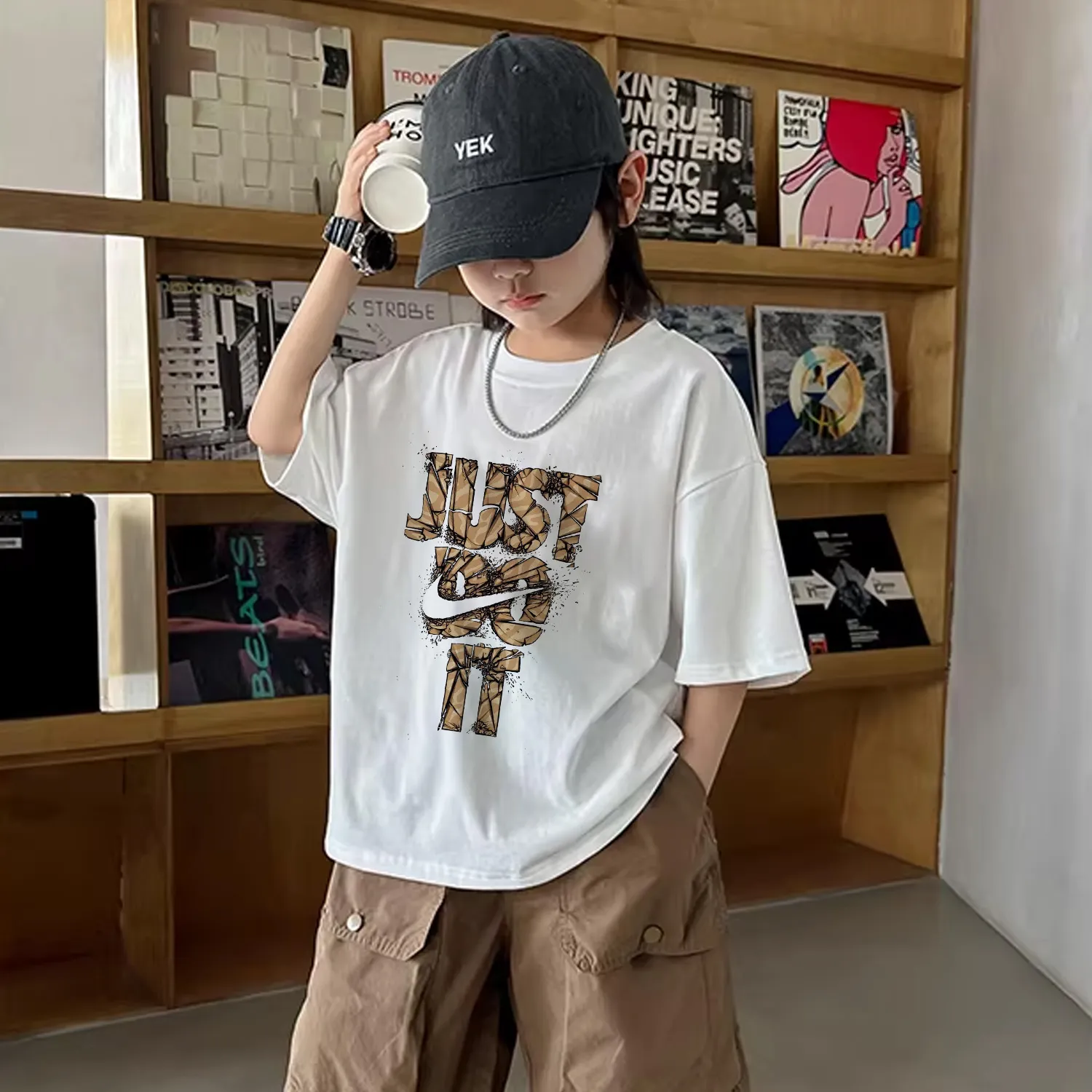 【90-160cm】愛されデザイントレンド感満載 キッズらしい カジュアル 合わせやすい 半袖 Tシャツ