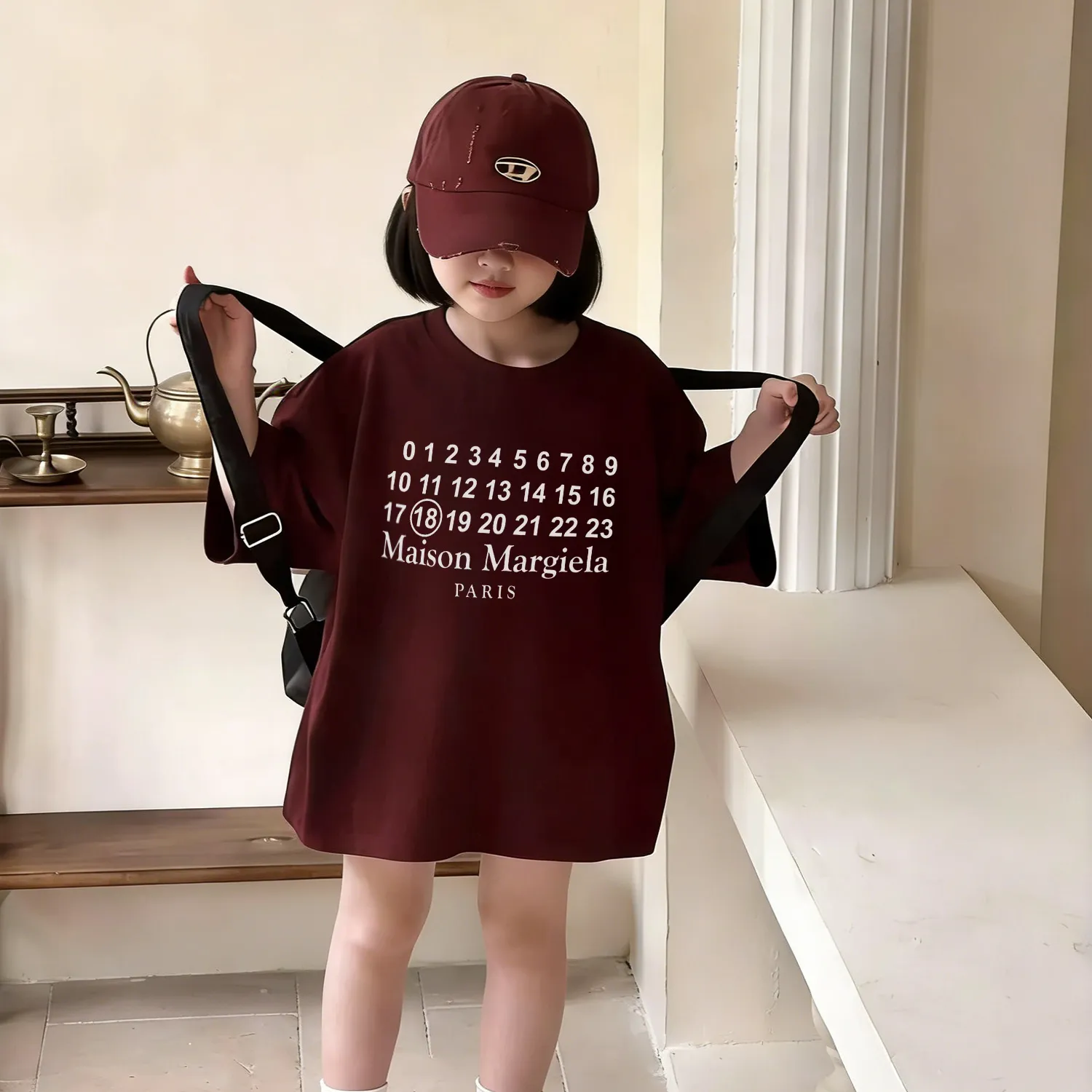 【90-160cm】ベーシック 目を引く デイリー使い カジュアル 着せやすい 女の子 半袖 Tシャツ