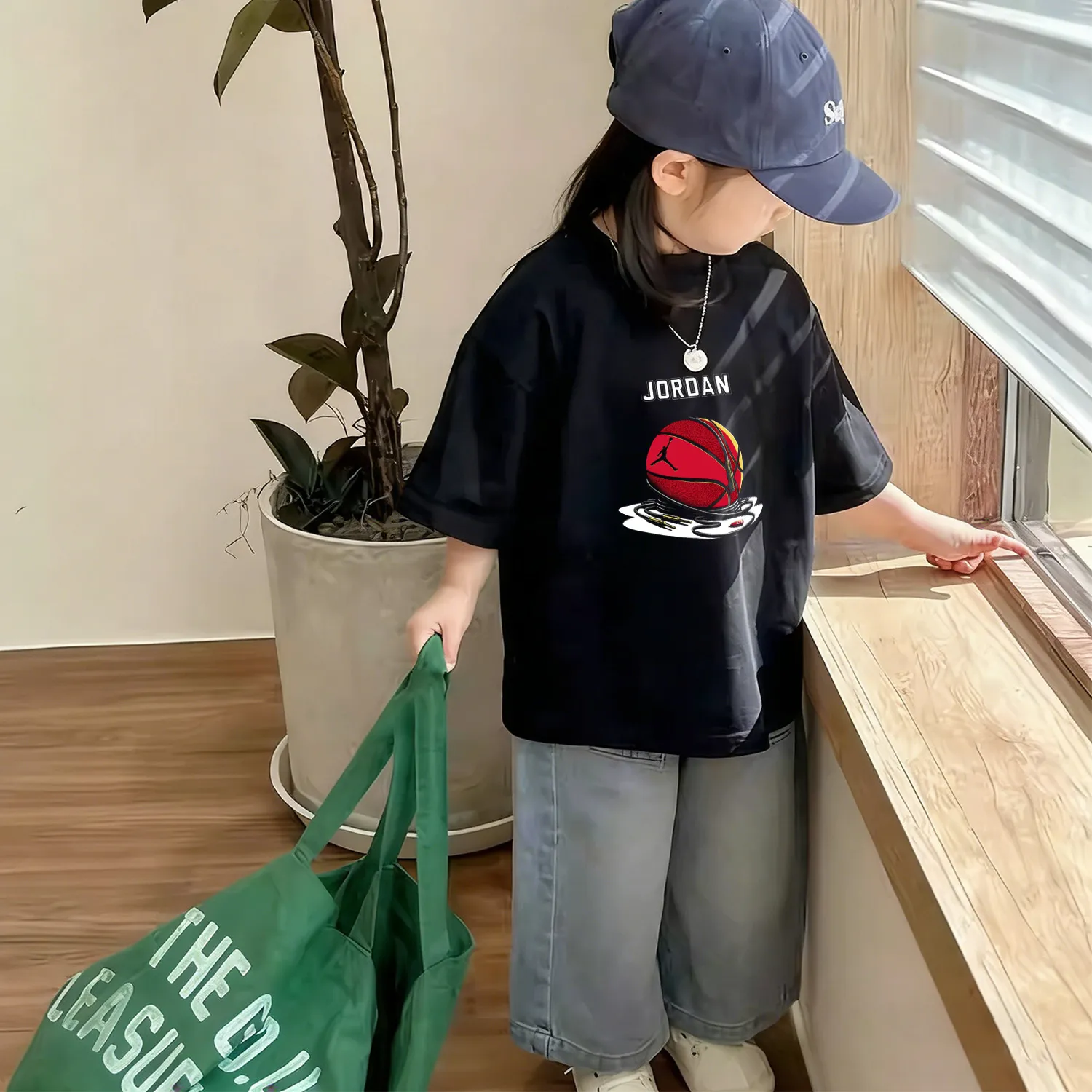 【90-160cm】存在感のある トレンド感満載 かわいさ満点 カジュアル 合わせやすい 男の子 半袖 Tシャツ