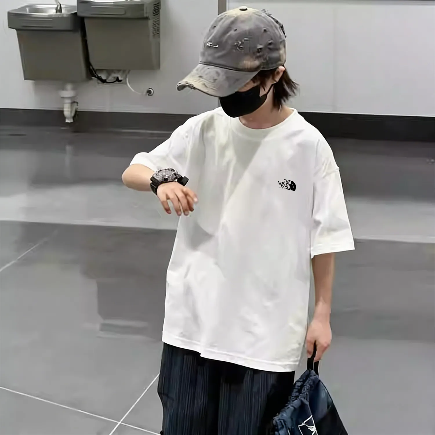 【90-160cm】すっきり見え こなれ感 リラックス感 カジュアル 合わせやすい 男の子 半袖 Tシャツ