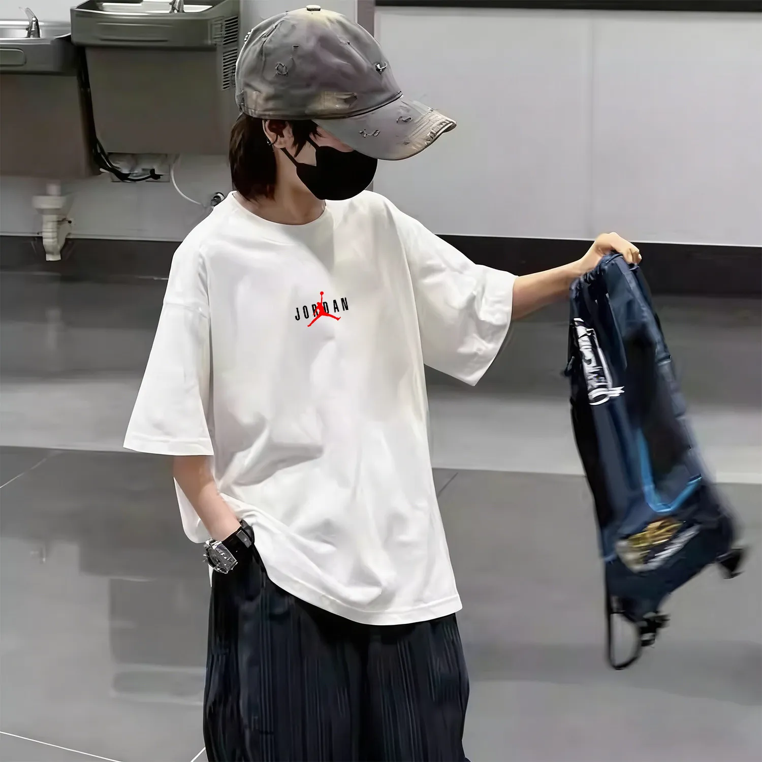 【90-160cm】動きやすい印象 コーデしやすい デイリー使い カジュアル 合わせやすい 男の子 半袖 Tシャツ