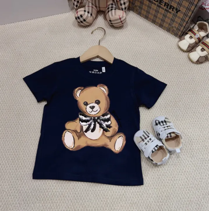 【90-160cm】カラフルで楽しい 元気いっぱい トレンド感あり カジュアル 着せやすい 半袖 Tシャツ