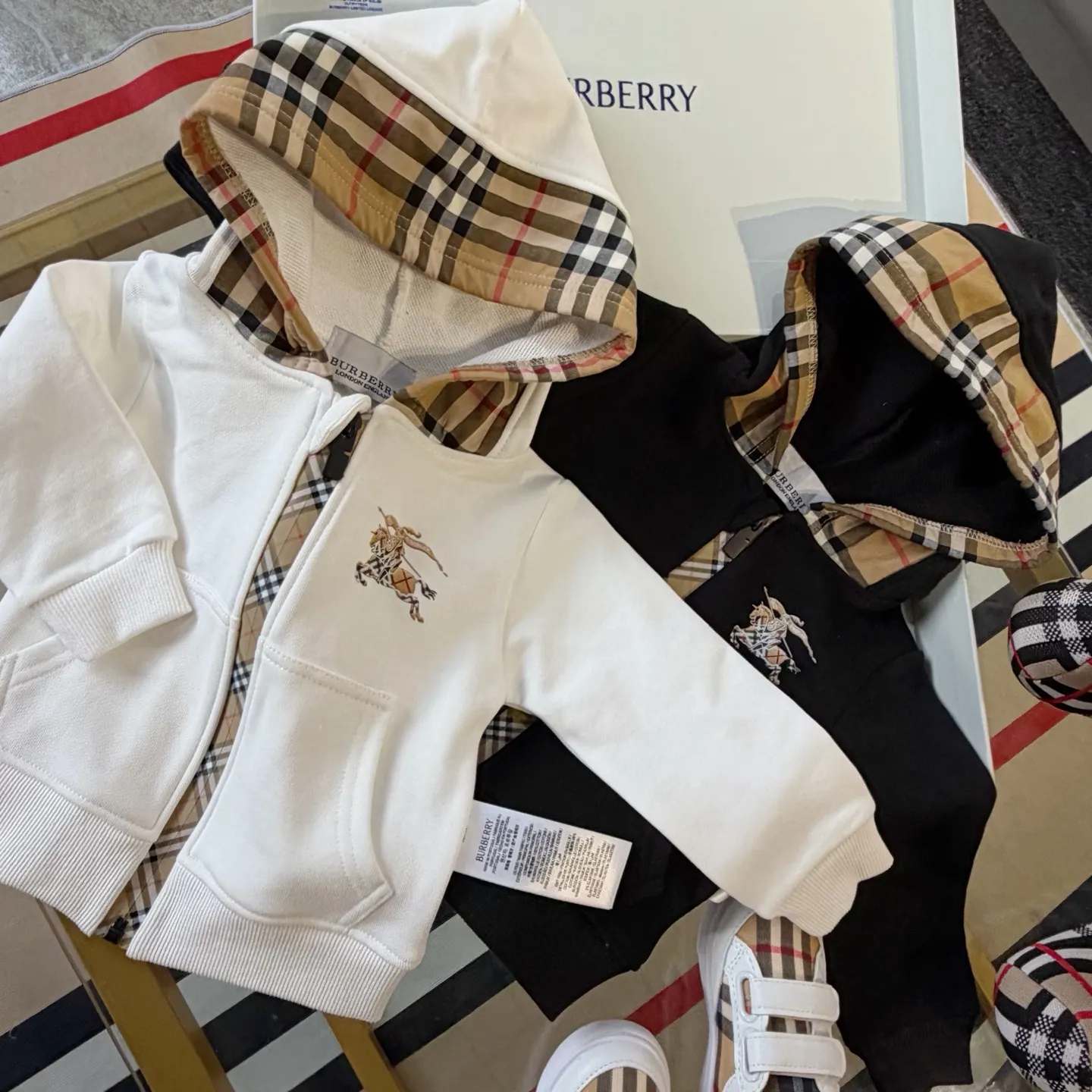 【66-130cm】季節感たっぷり 可愛く決まる おしゃれ見え カジュアル 二色選べる 合わせやすい アウター