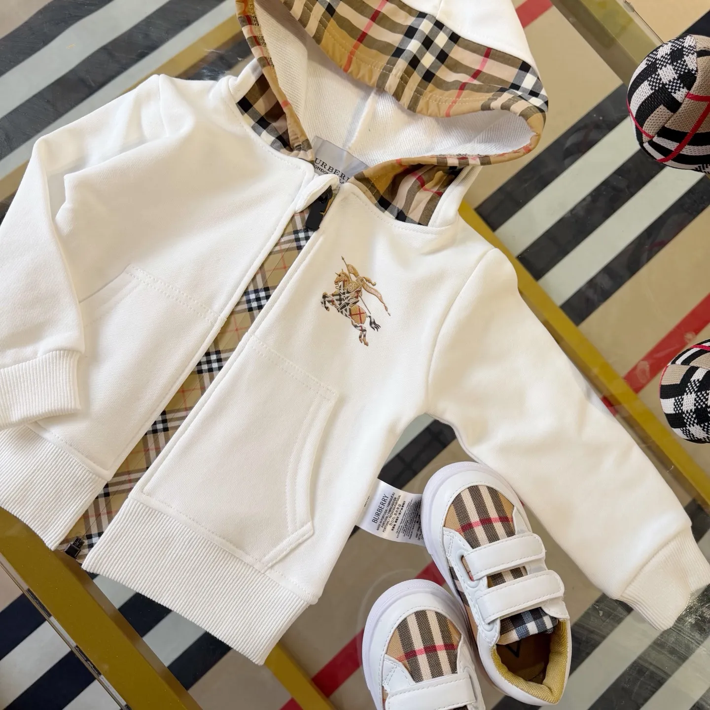 【66-130cm】季節感たっぷり 可愛く決まる おしゃれ見え カジュアル 二色選べる 合わせやすい アウター