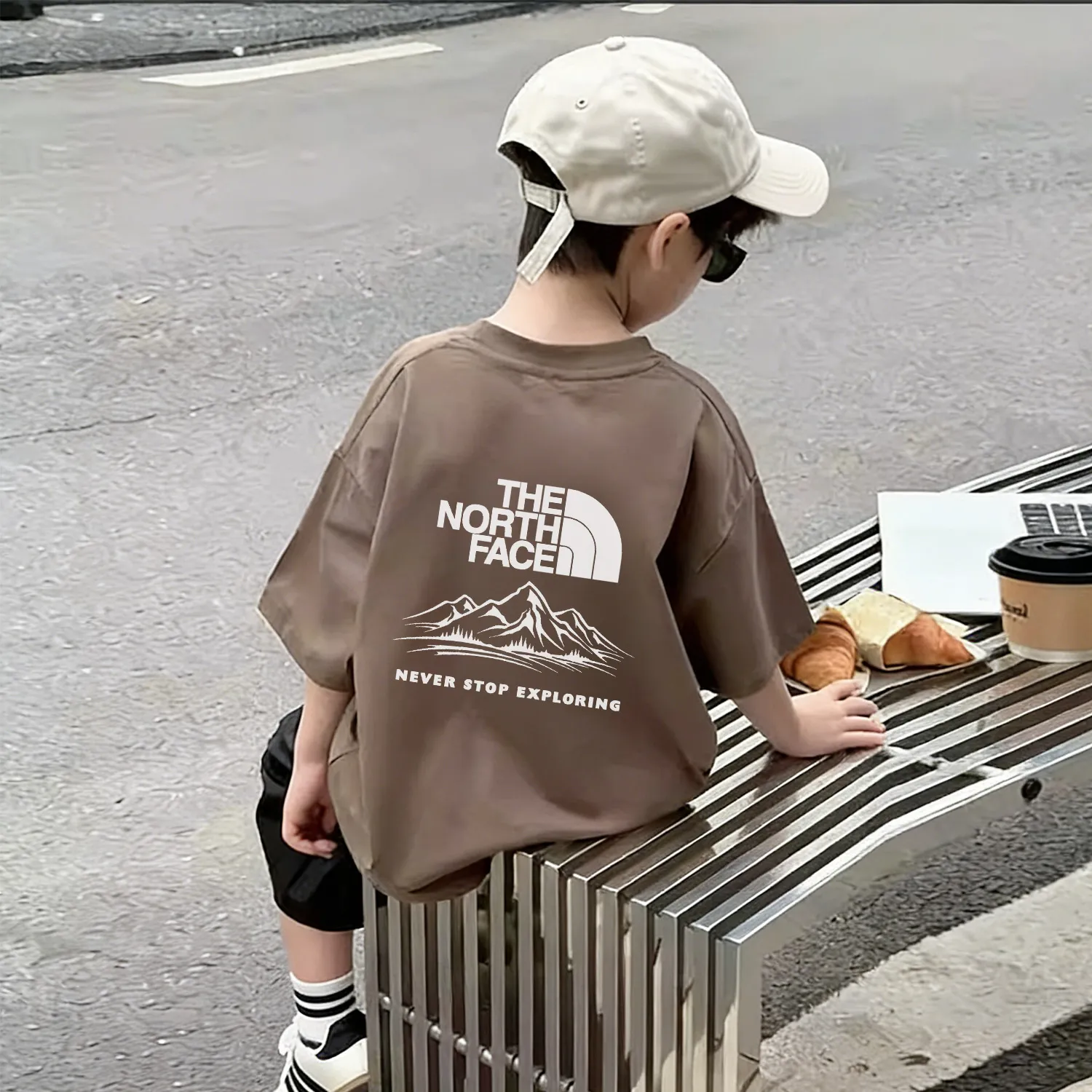 【90-160cm】トレンド感あり トレンド感あり 着回し力抜群 カジュアル 合わせやすい男の子 半袖 Tシャツ