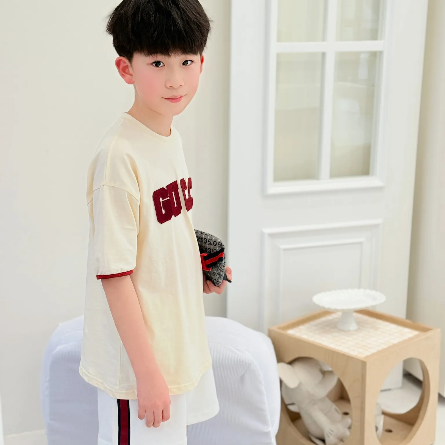 【100-160cm】おしゃれキッズに 今季大注目 安心の品質 カジュアル 合わせやすい 半袖 Tシャツ