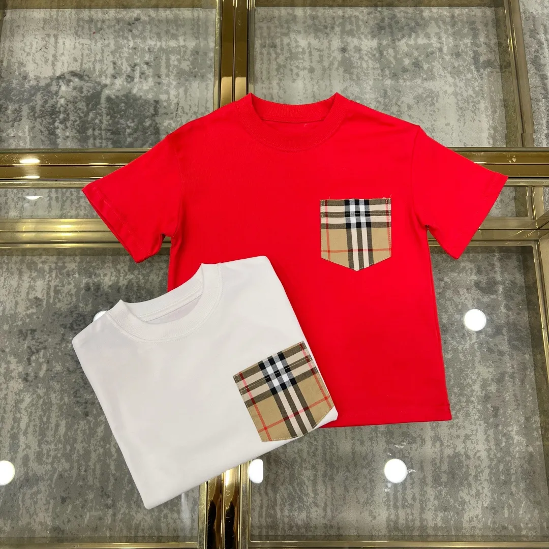 【110-160cm】動きやすい印象 リラックス感 デイリーコーデ カジュアル 二色選べる 半袖 Tシャツ