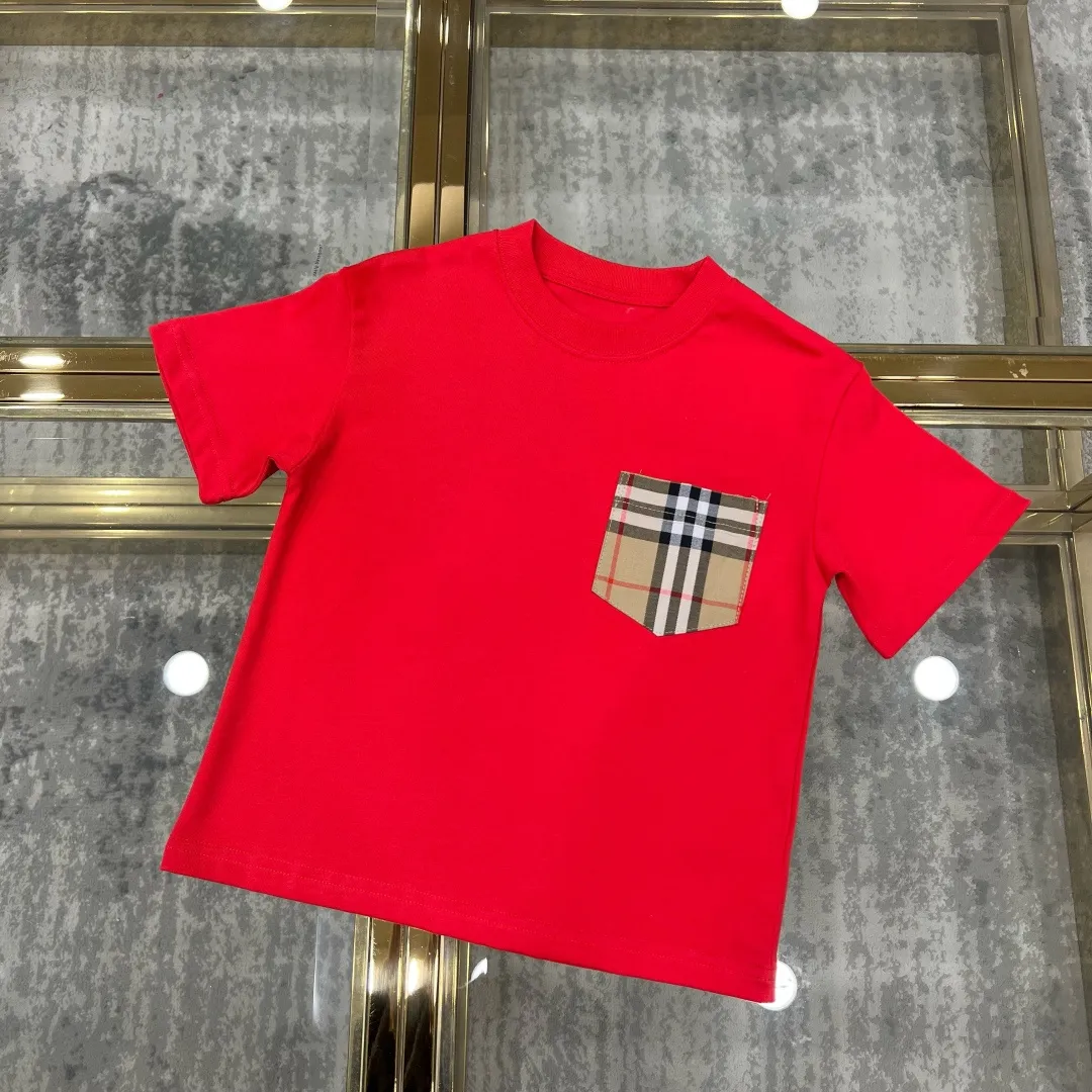 【110-160cm】動きやすい印象 リラックス感 デイリーコーデ カジュアル 二色選べる 半袖 Tシャツ