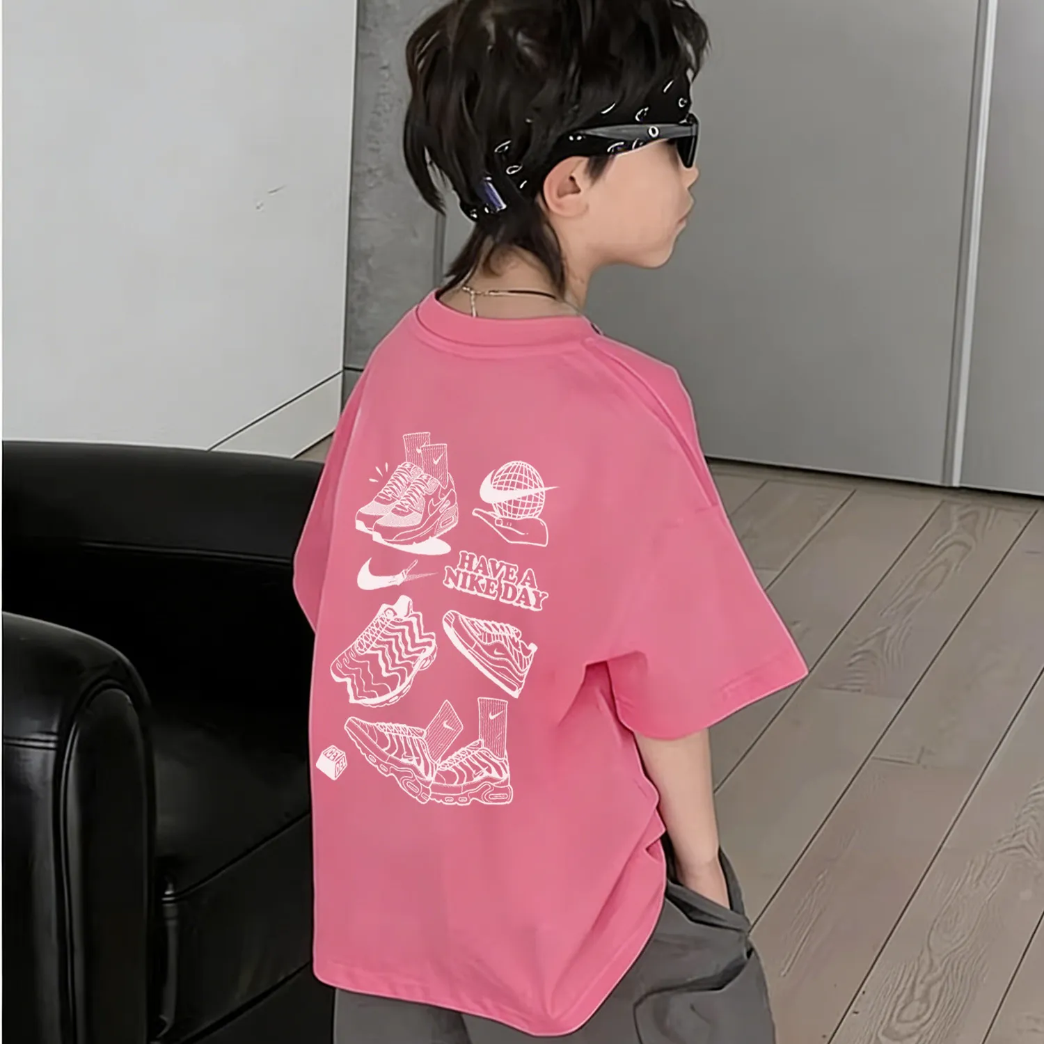 【90-160cm】見た目すっきり トレンド感満載 キッズらしい カジュアル 合わせやすい 半袖 Tシャツ