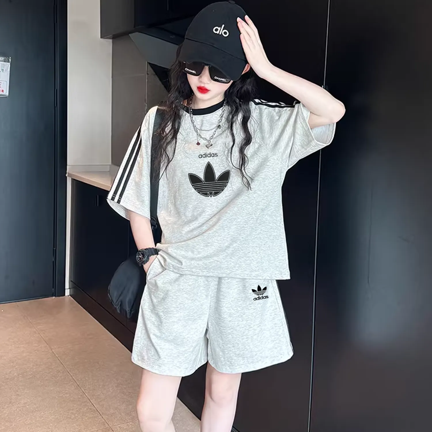 【100-170cm】毎日着たくなる 絶対欲しい 新作登場 カジュアル 女の子 半袖 Ｔシャツ