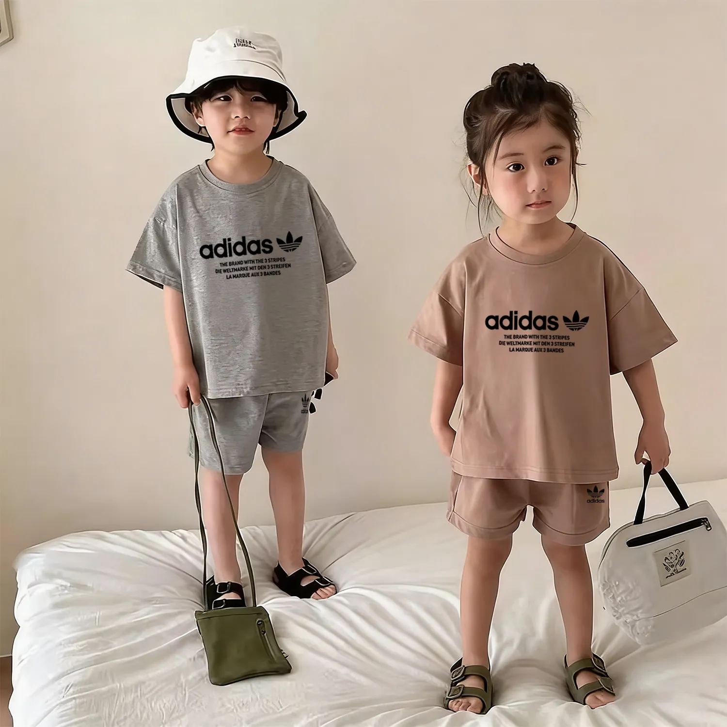 【90-160cm】二点セット おしゃれキッズ必見 人気爆発中 カジュアル 半袖Ｔシャツ+ショートパンツ セットアップ