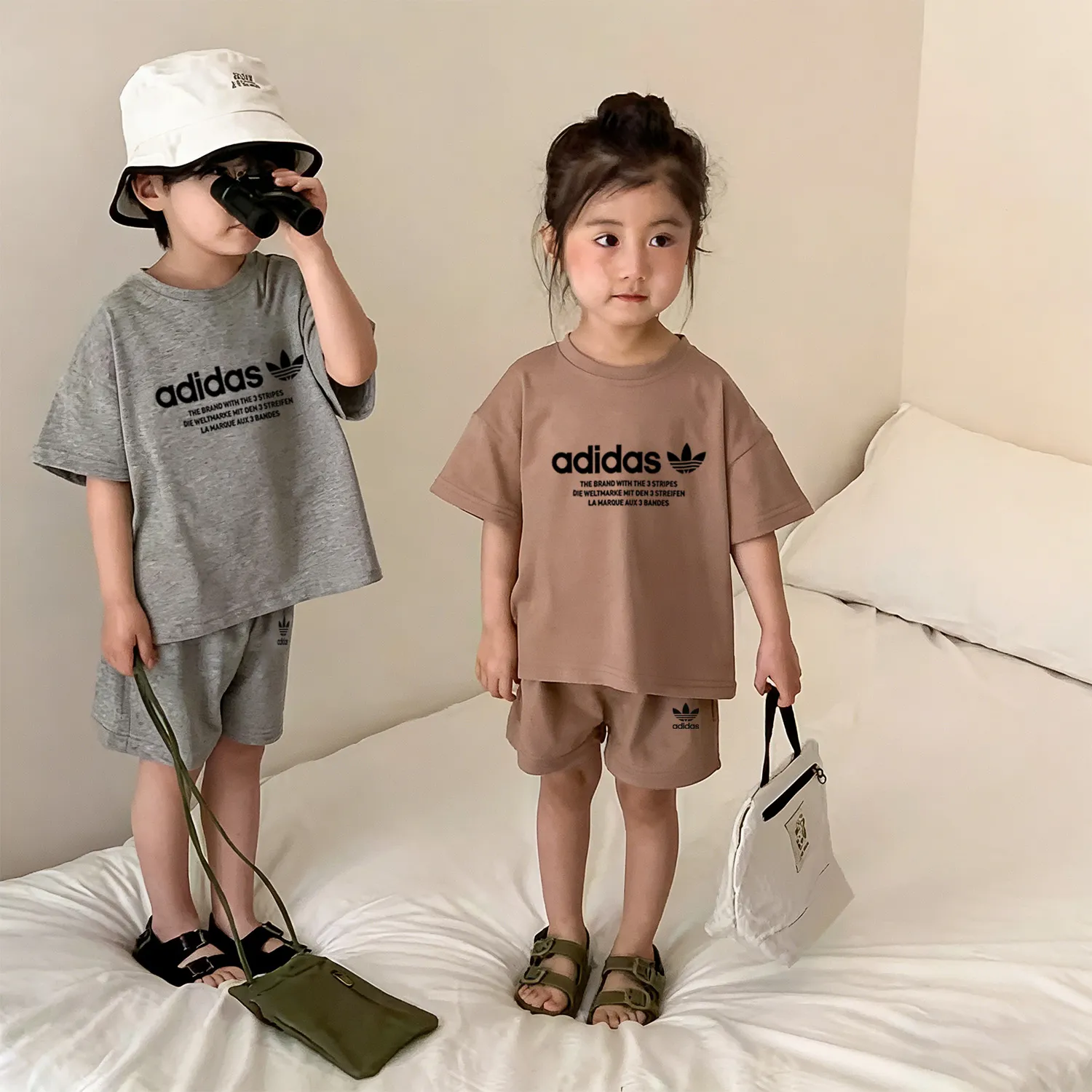 【90-160cm】二点セット おしゃれキッズ必見 人気爆発中 カジュアル 半袖Ｔシャツ+ショートパンツ セットアップ