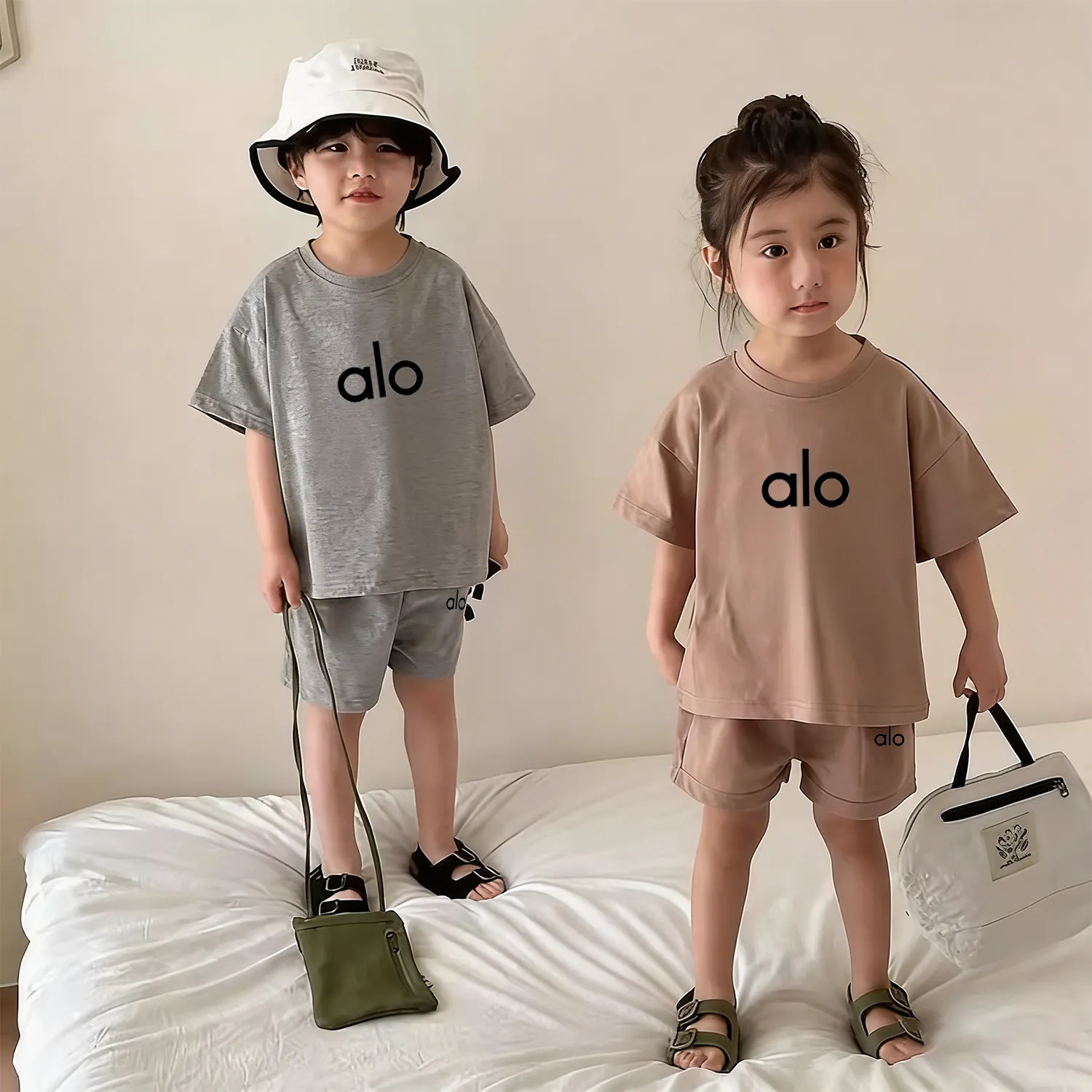 【90-160cm】二点セット 売り切れ必至 今季大注目 カジュアル ベーシック 半袖Ｔシャツ+ショートパンツ セットアップ