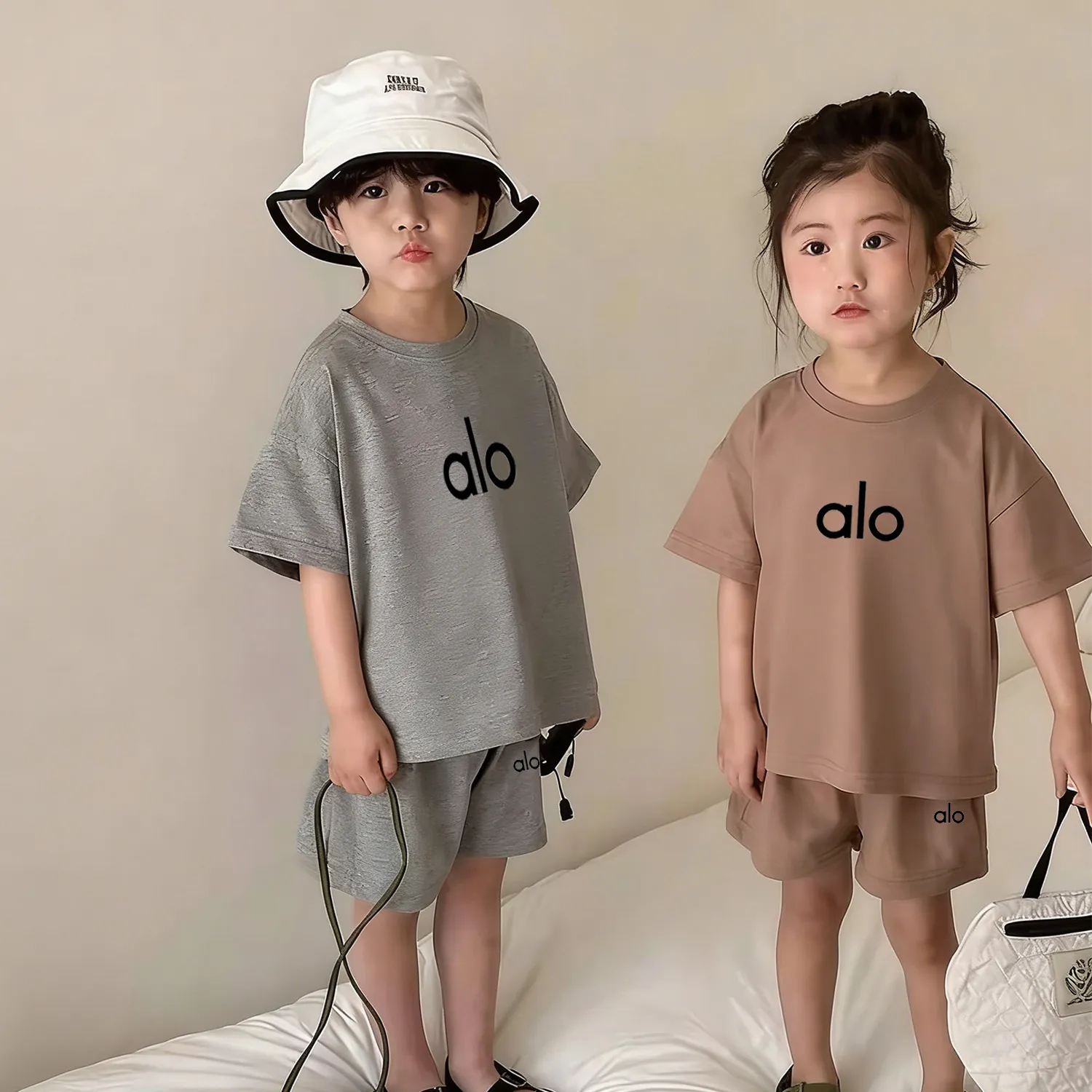 【90-160cm】二点セット 売り切れ必至 今季大注目 カジュアル ベーシック 半袖Ｔシャツ+ショートパンツ セットアップ