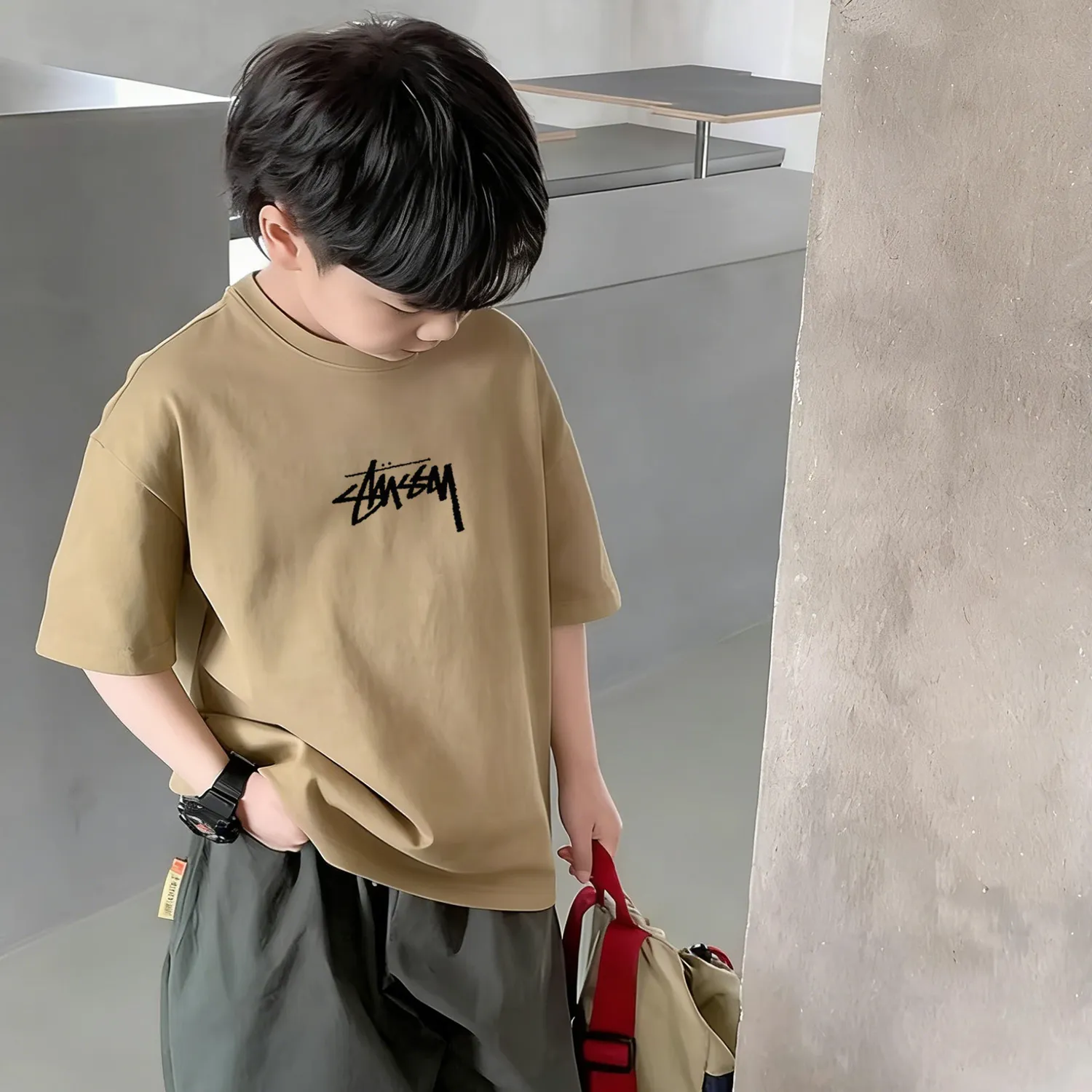 【90-160cm】ストリート感満載 デイリーに大活躍 カジュアル ロングセラー 男の子 半袖 Ｔシャツ