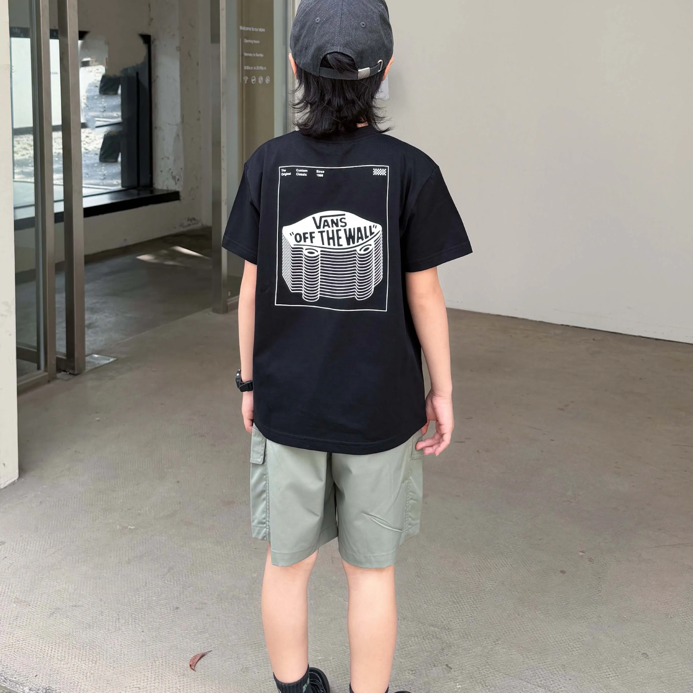 【90-160cm】デイリー使い 写真映え インスタ映え カジュアル 二色選べる 合わせやすい 半袖 Tシャツ