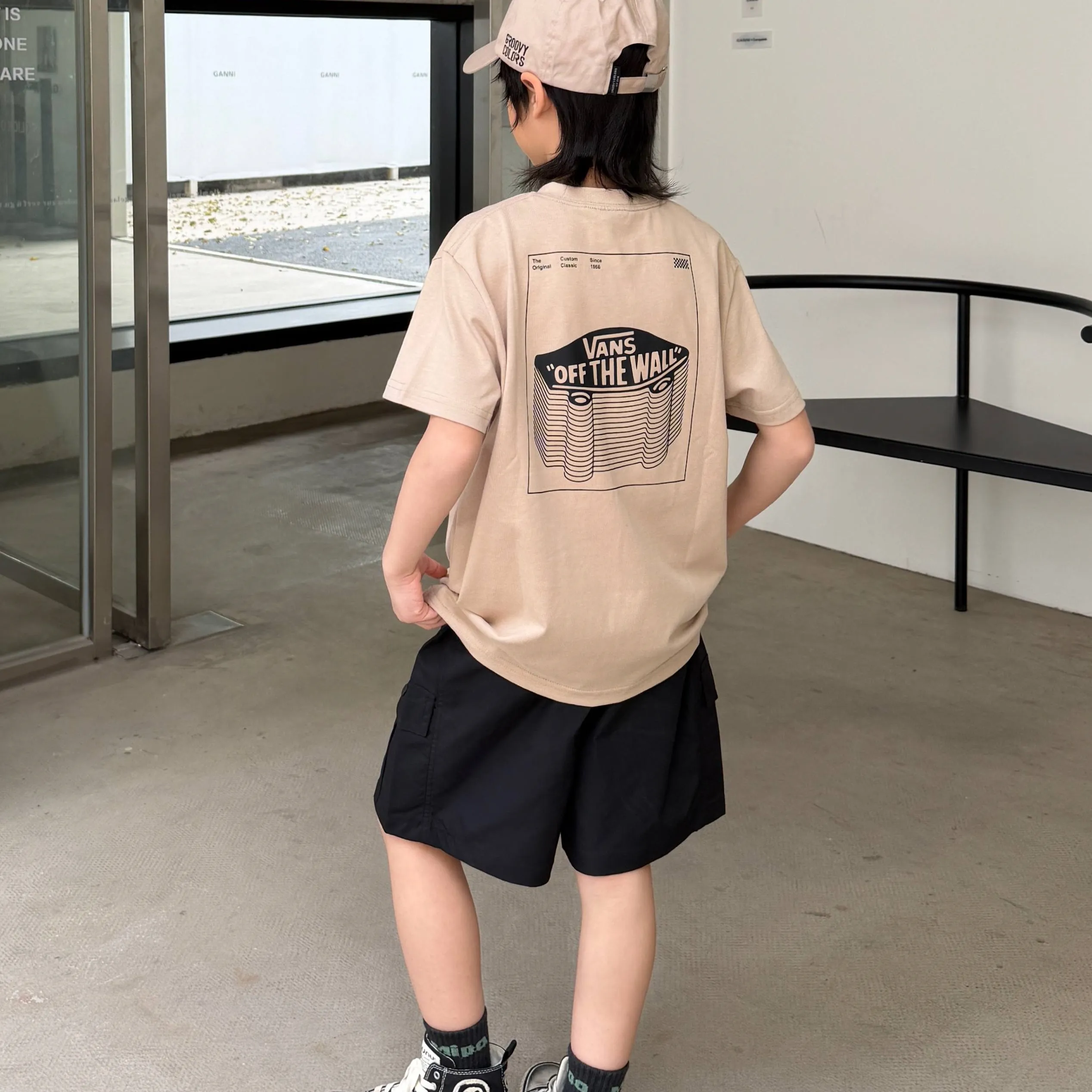 【90-160cm】デイリー使い 写真映え インスタ映え カジュアル 二色選べる 合わせやすい 半袖 Tシャツ