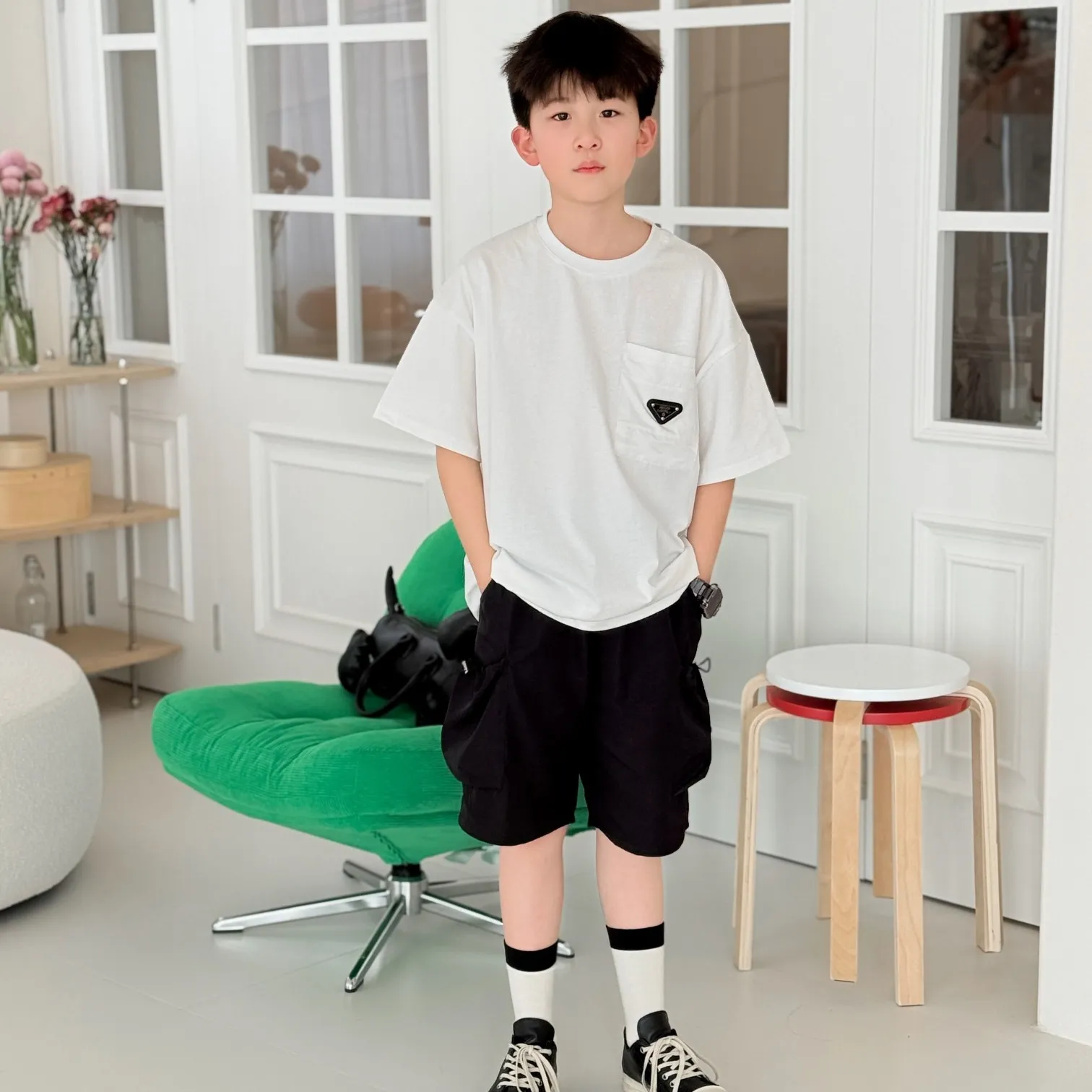 【100-170cm】一枚で主役 トレンドライク 明るい印象 カジュアル 合わせやすい 半袖 Tシャツ ショートパンツ